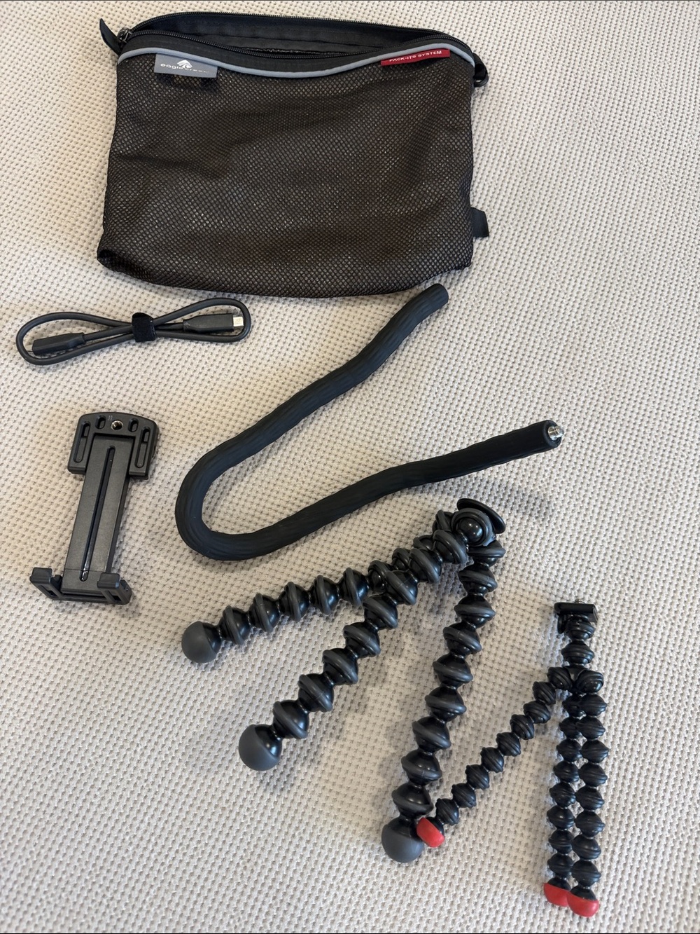 Flexible Black Phone Tripod Kit – Universal Mobile Mount